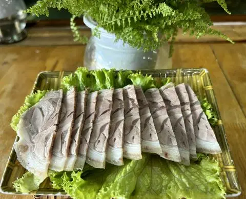 Hình ảnh Thịt luộc