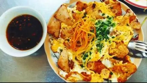 Hình ảnh Bột chiên ít bột 2 trứng