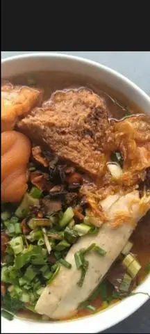 Hình ảnh Bún riêu chả cua ốc