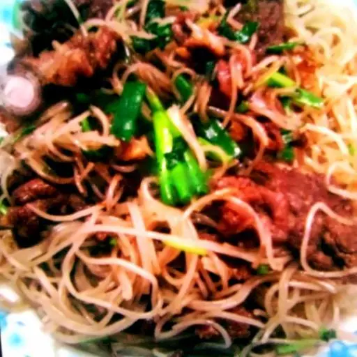 Hình ảnh Bún gạo xào bò