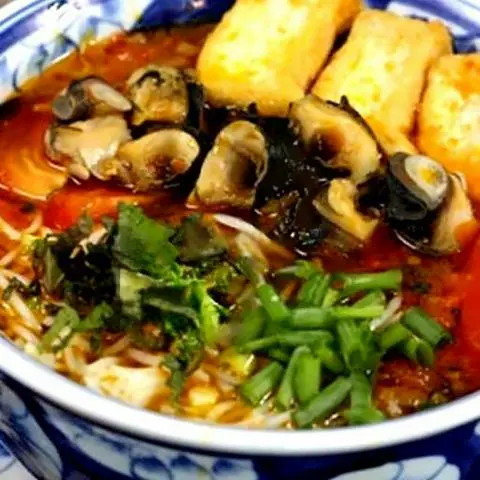 Hình ảnh Canh bún chả cua ốc