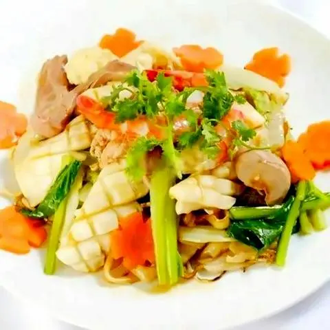 Hình ảnh Hủ tiếu xào thập cẩm
