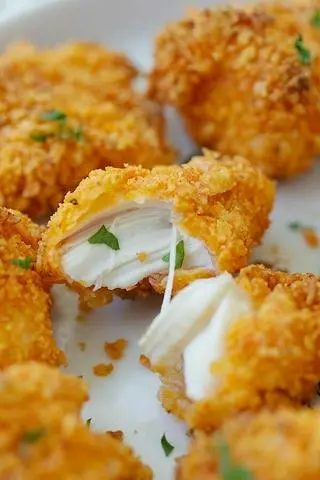 Hình ảnh Gà Viên Chiên Giòn 