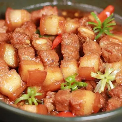 Hình ảnh Cơm - thịt kho tiêu