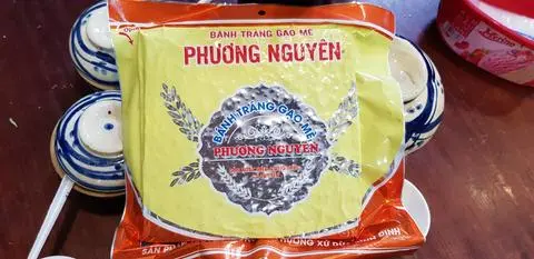 Hình ảnh Bánh tráng ăn kèm