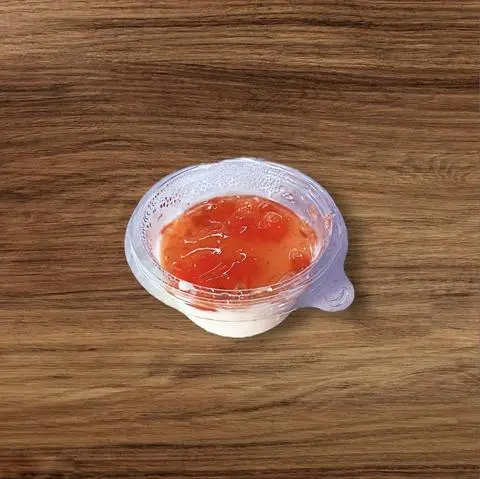 Hình ảnh Panna Cotta Vị Lựu Đỏ