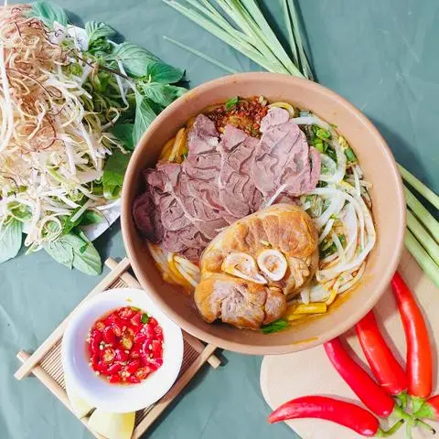 Hình ảnh Bún bắp bò + giò