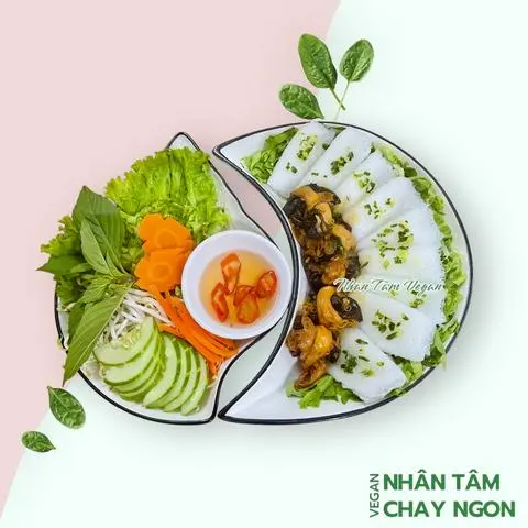 Hình ảnh Bánh hỏi nấm xiên sốt sả thuần chay
