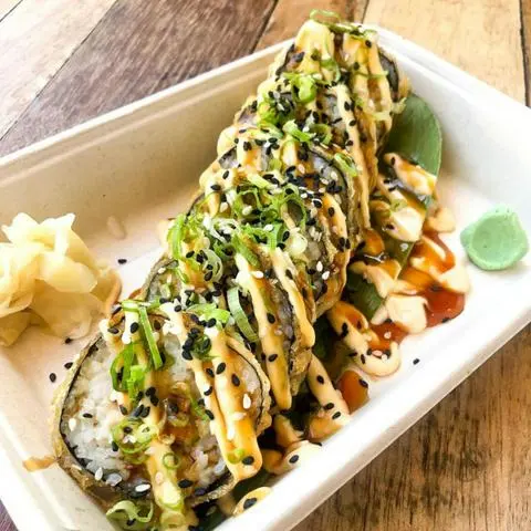 Hình ảnh Baked Roll Spicy Sake - Cuộn Chiên Cá Hồi Sốt Cay