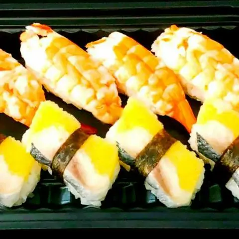 Hình ảnh Combo sushi 3 H3