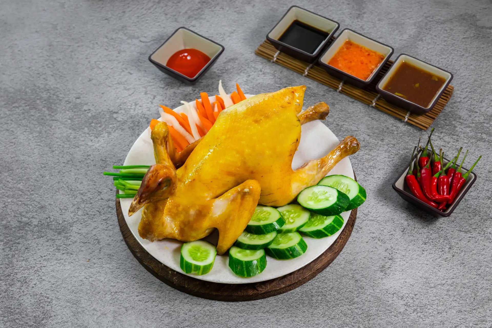Hình ảnh Gà hấp nguyên con