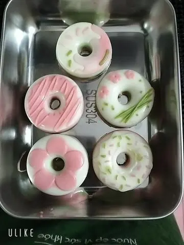 Hình ảnh Thạch khúc bạch bánh donut