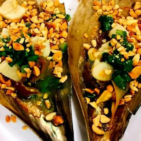 Hình ảnh Sò mai nướng mỡ hành