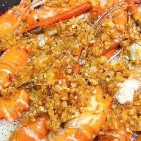 Hình ảnh TÔM CÀNG XANH 1KG RANG MUỐI