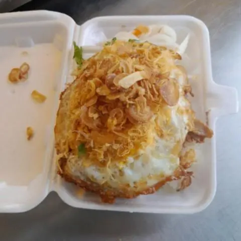 Hình ảnh Xôi mặn chả cá - ốp la