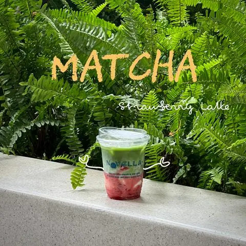 Hình ảnh Strawberry Matcha Latte