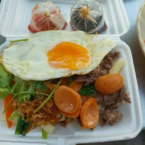 Hình ảnh Mì gói xào thập cẩm
