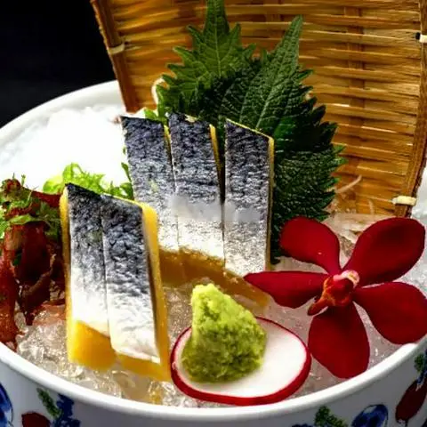Hình ảnh Komochi nisin sashimi