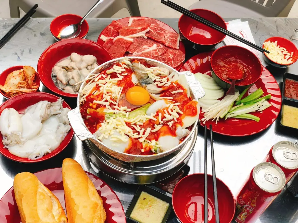 Hình ảnh Combo 1 (Bò, Hàu, Mực)