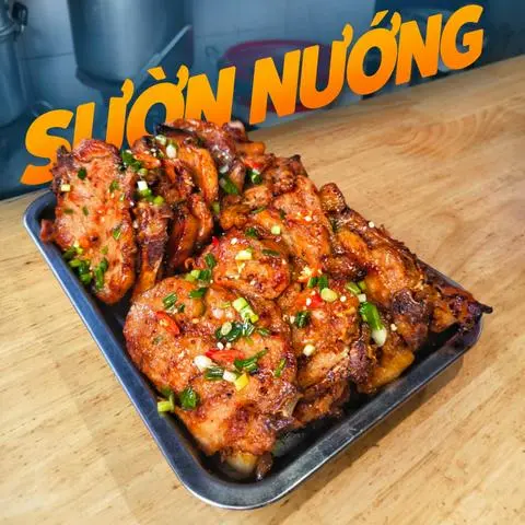 Hình ảnh Cơm sườn nướng than hoa