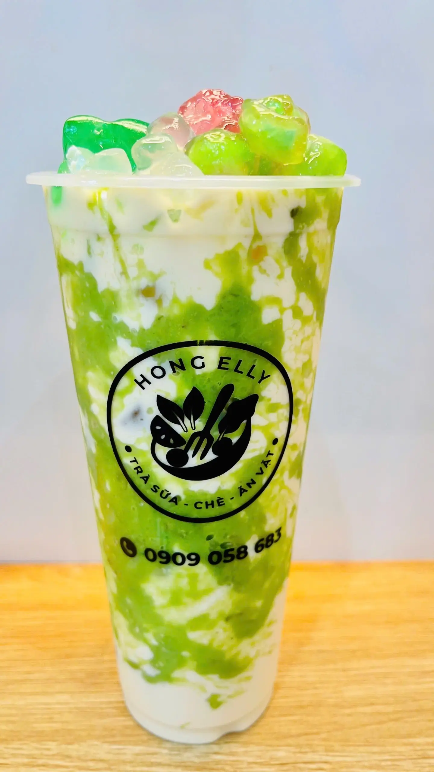 Hình ảnh Trà Sữa Cốm Hottren Full Topping Size Lớn 700ml