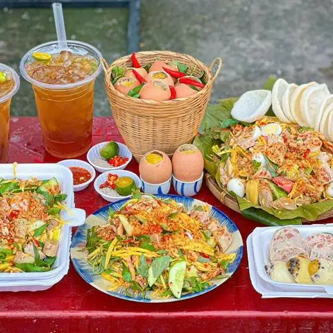 Hình ảnh Tré Trộn Đặc Biệt Lớn + Trà Tắc + Bánh Phồng Tôm 