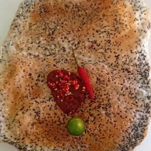 Hình ảnh Bánh tráng mắm ruốc
