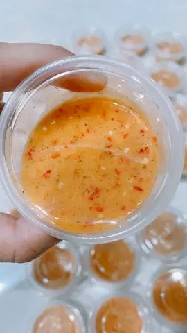 Hình ảnh Nước chấm thần thánh 