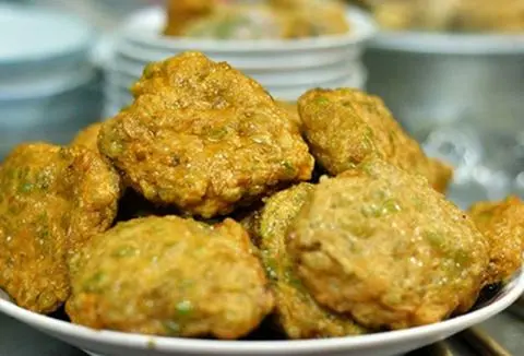 Hình ảnh Chả Cốm Làng Vòng