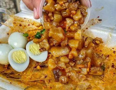 Hình ảnh Tráng trộn cá viên