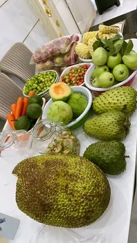 Hình ảnh Thơm - cà rốt - ly lớn