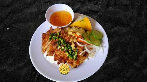 Hình ảnh Cơm tấm cường mập sườn chả