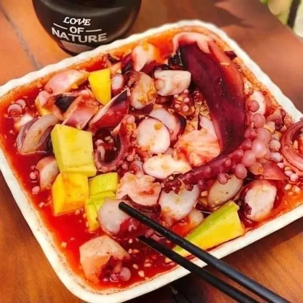Hình ảnh Bạch Tuột Sốt Thái (size M)
