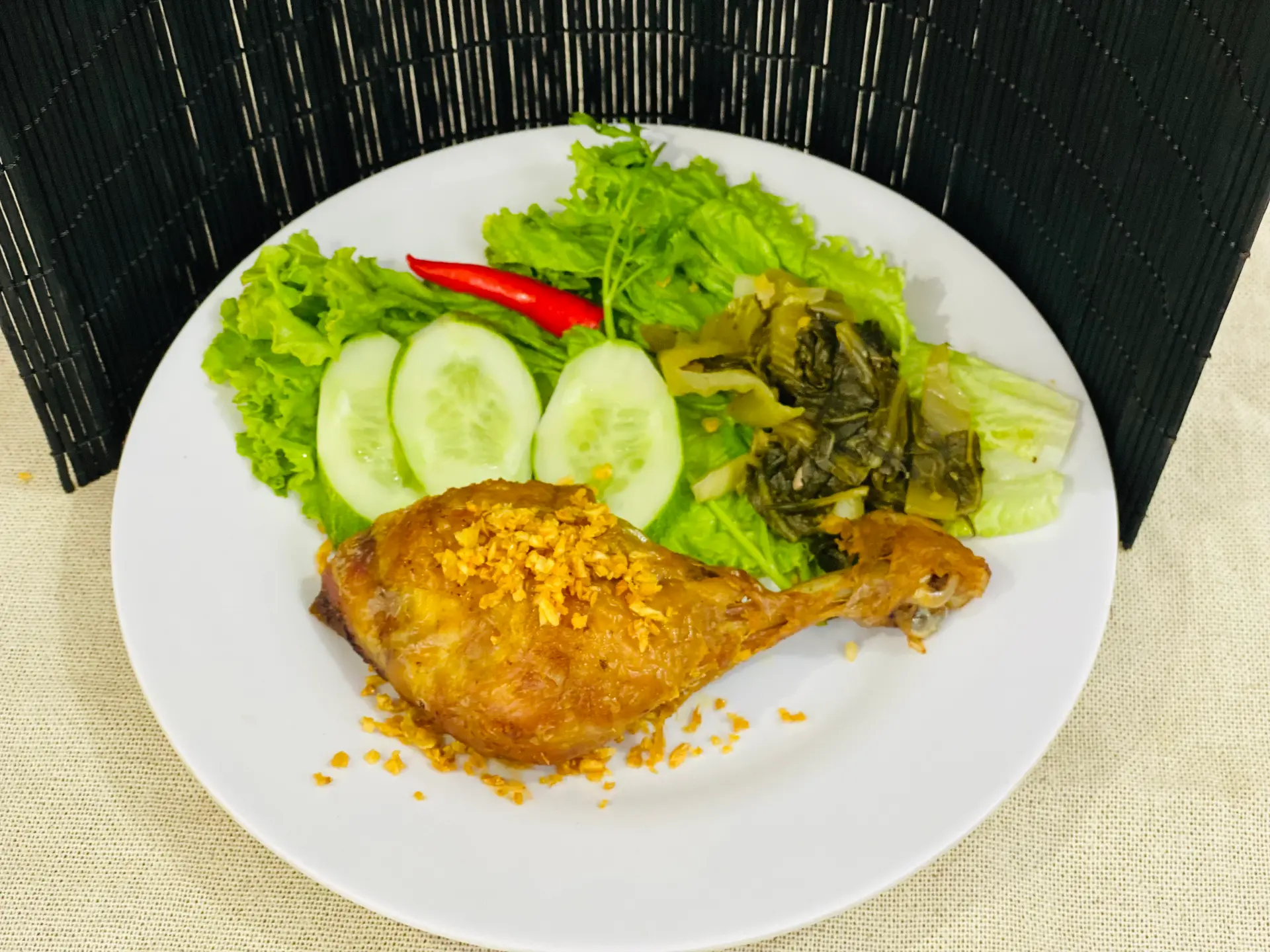 Hình ảnh Đùi Hoặc Ức Gà Sôt ( Kh Cơm )