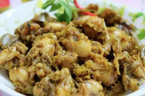 Hình ảnh Cơm gà- vịt kho gừng 
