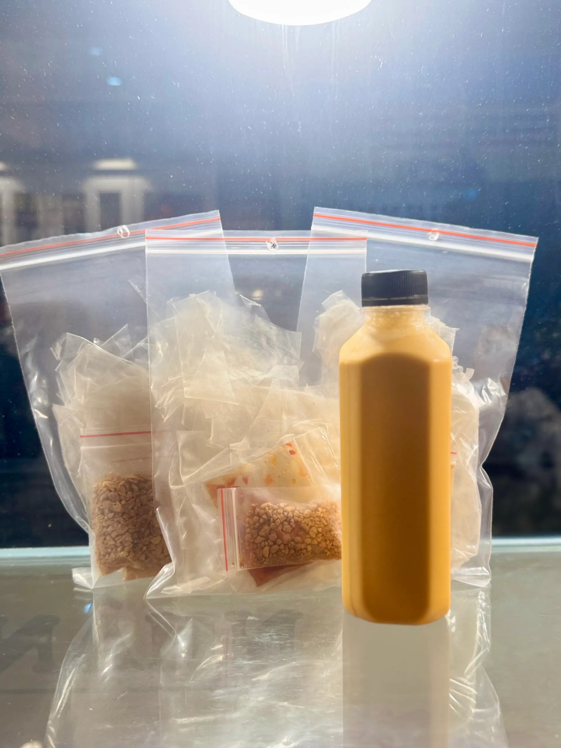 Hình ảnh Combo Set 3 (3 Loại Bánh Tráng + 1 Trà Sữa Thái Đỏ)