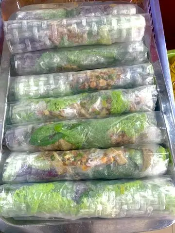 Hình ảnh  3 Gỏi cuốn chay