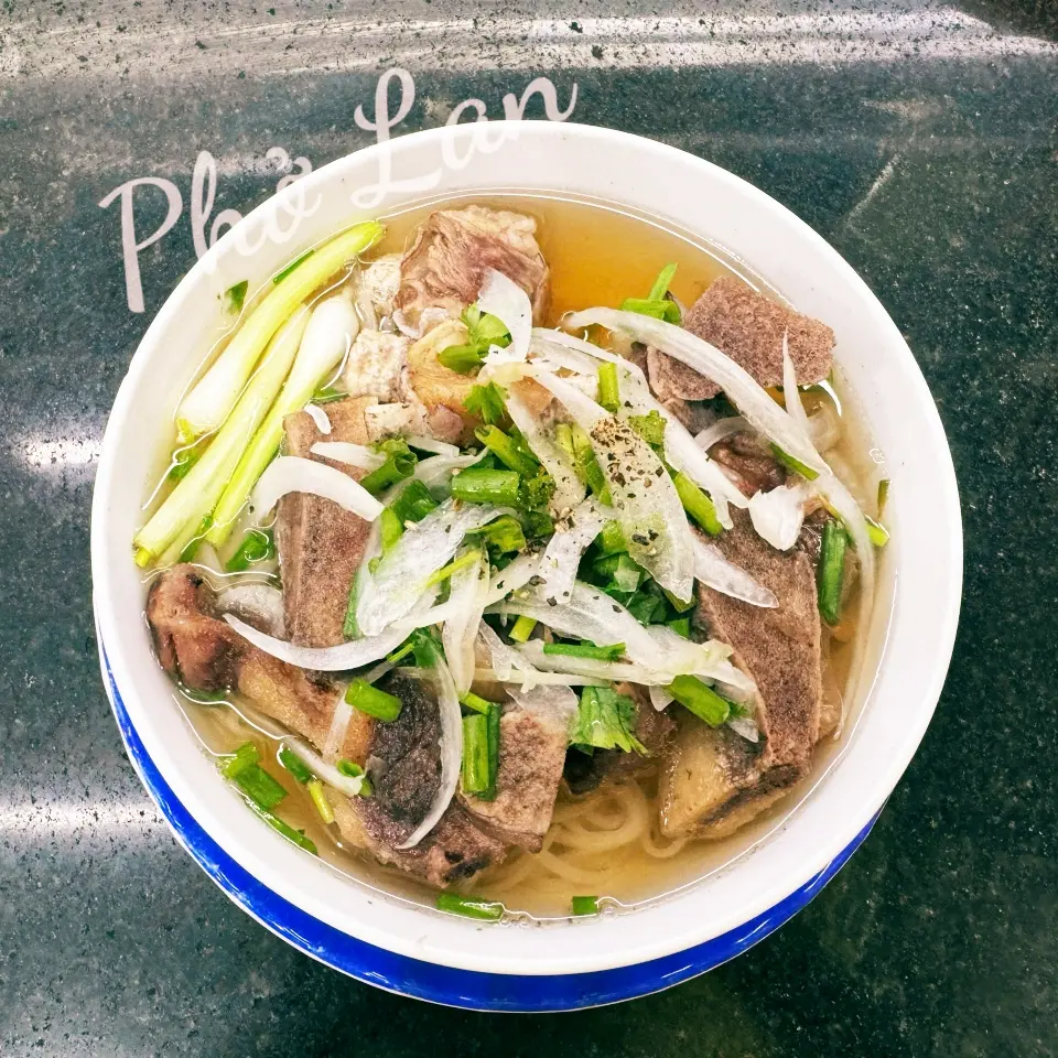 Hình ảnh Phở Xí Quách - Tô Lớn