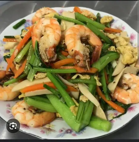 Hình ảnh Hải Sản Xào Cải Ngọt