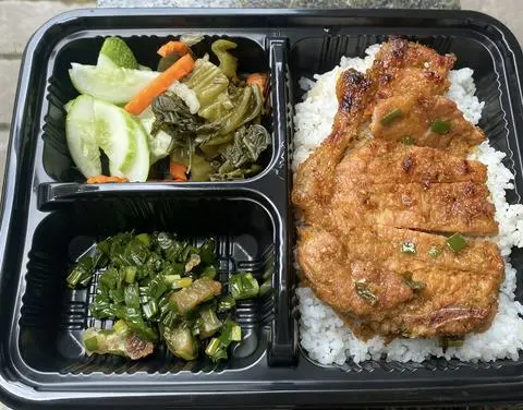 Hình ảnh cơm sườn