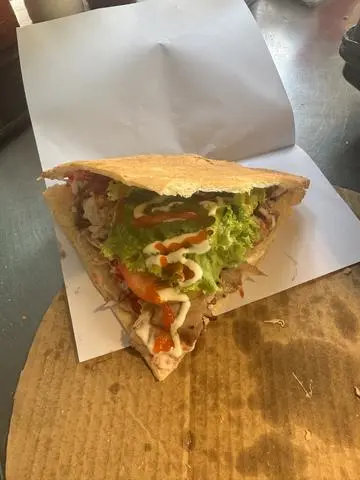 Hình ảnh Bánh mì kebab thường