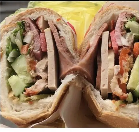 Hình ảnh Bánh mì chả HÀ Nội Ngon