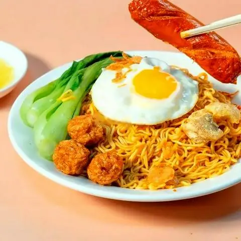 Hình ảnh Mì TRỘN MUỐI ỚT ĐẶC BIỆT- XÚC XÍCH 