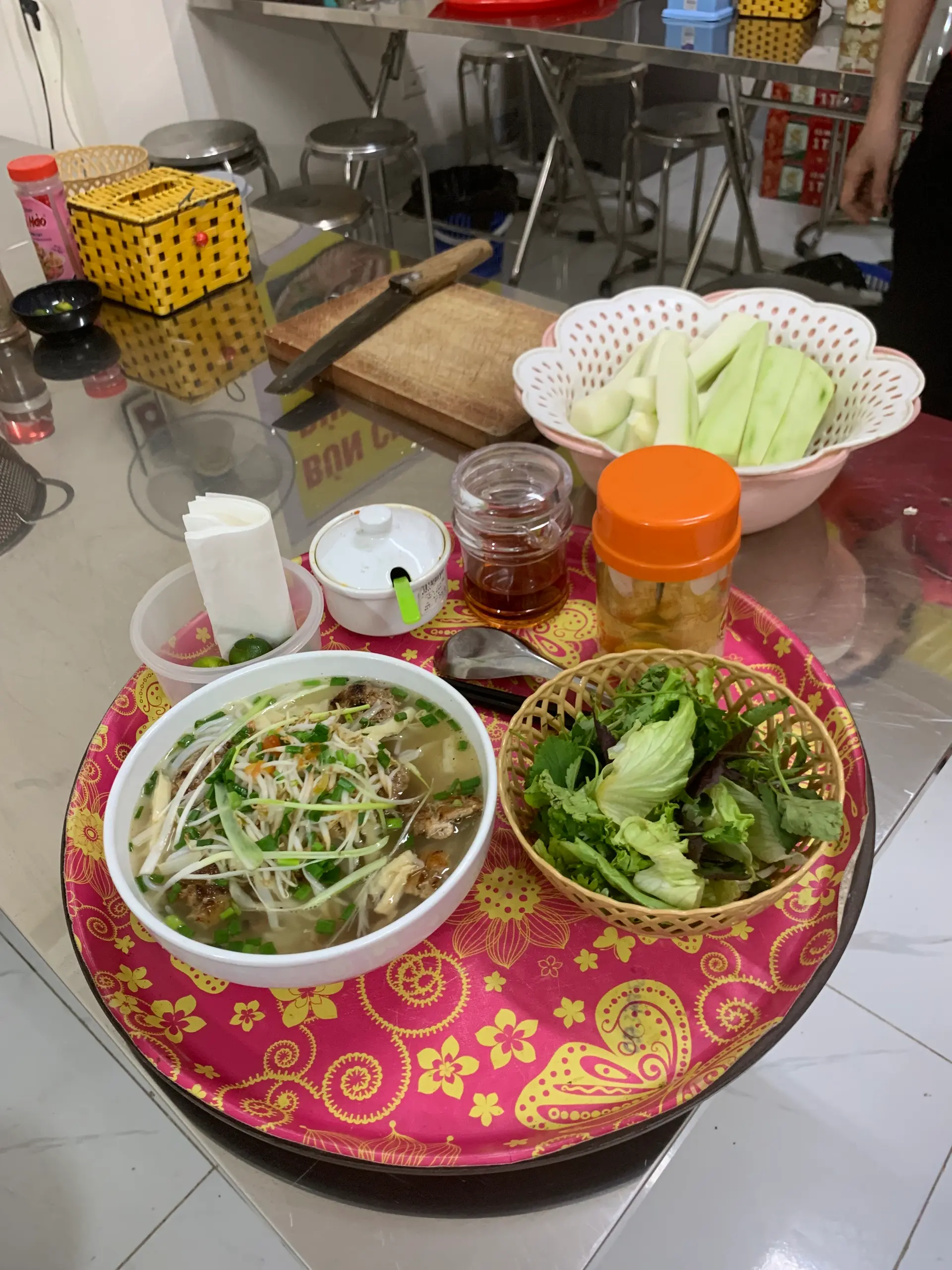 Hình ảnh bún thập cẩm (chả + mọc + bò)