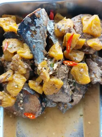 Hình ảnh Cá ngừ kho thơm 