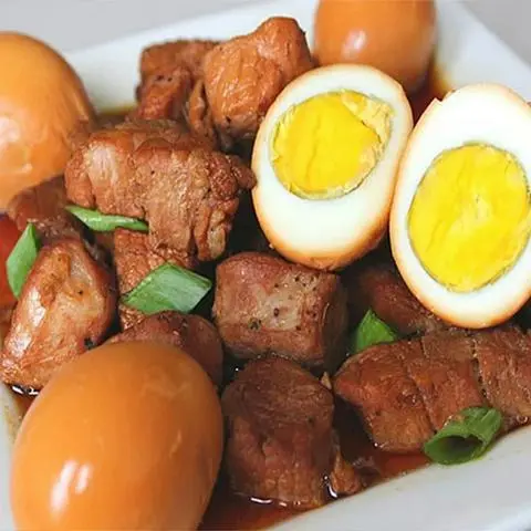Hình ảnh Thịt kho trứng