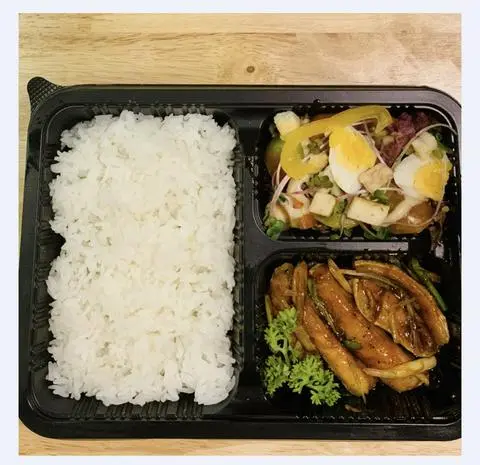 Hình ảnh Obento Lườn Cá Hồi Nướng