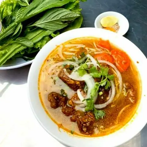 Hình ảnh Bánh mì bò kho