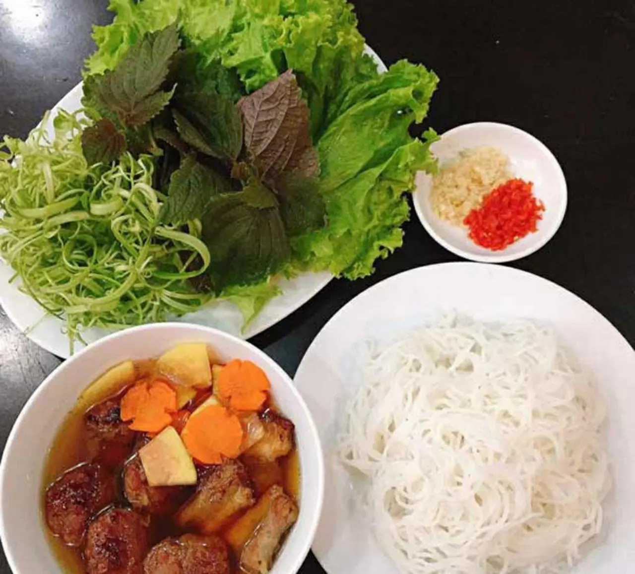 Hình ảnh BÚN CHẢ HÀ NỘI