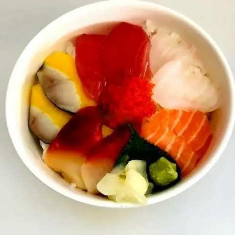 Hình ảnh Cơm Hải Sản - Kaisendon + Soup Miso